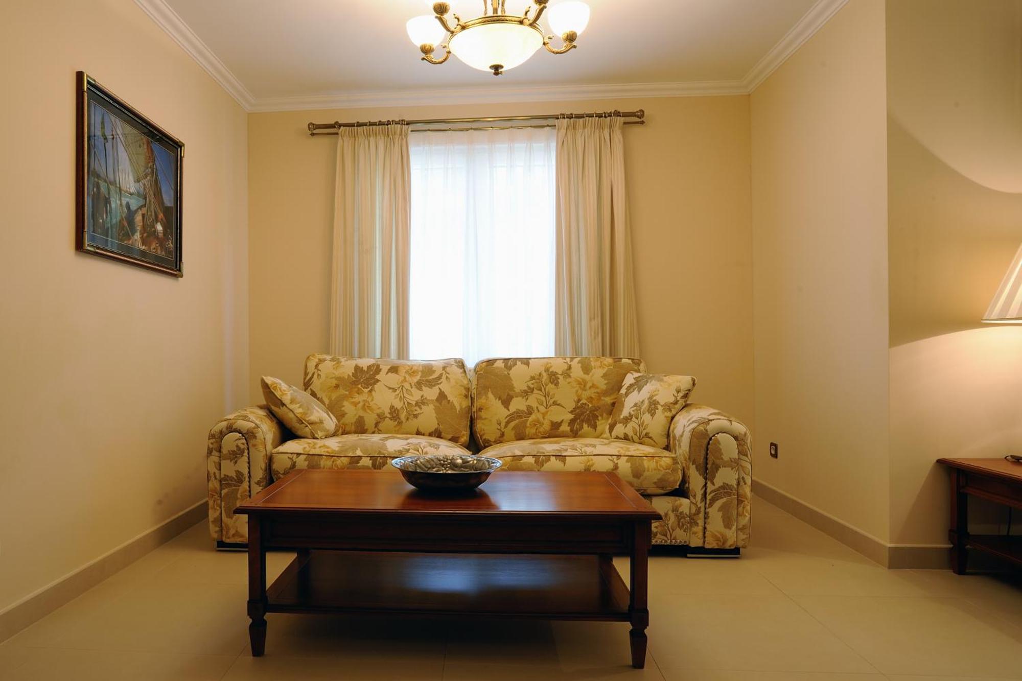 Hotel Solitudo Uble Dış mekan fotoğraf