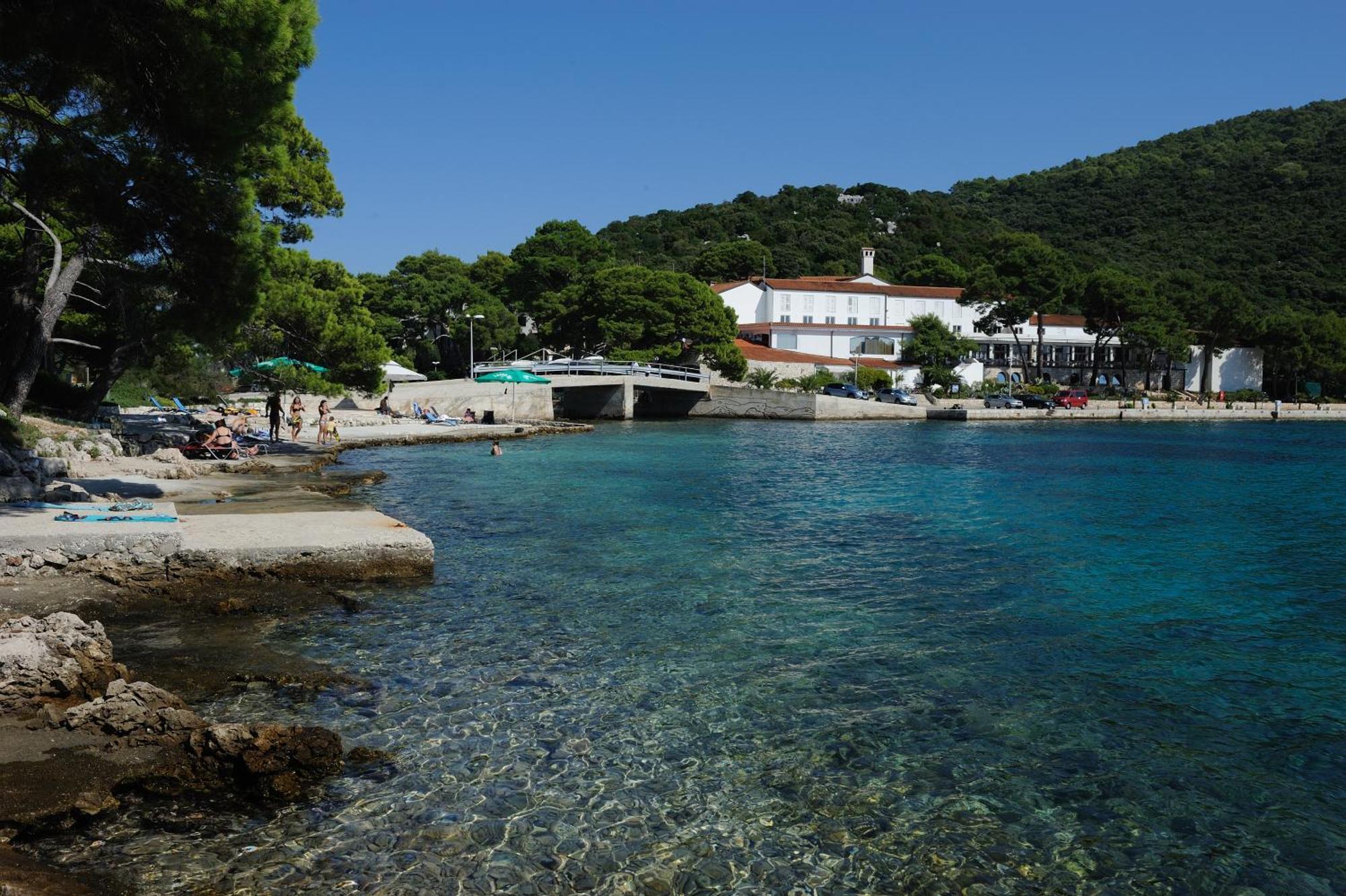 Hotel Solitudo Uble Dış mekan fotoğraf