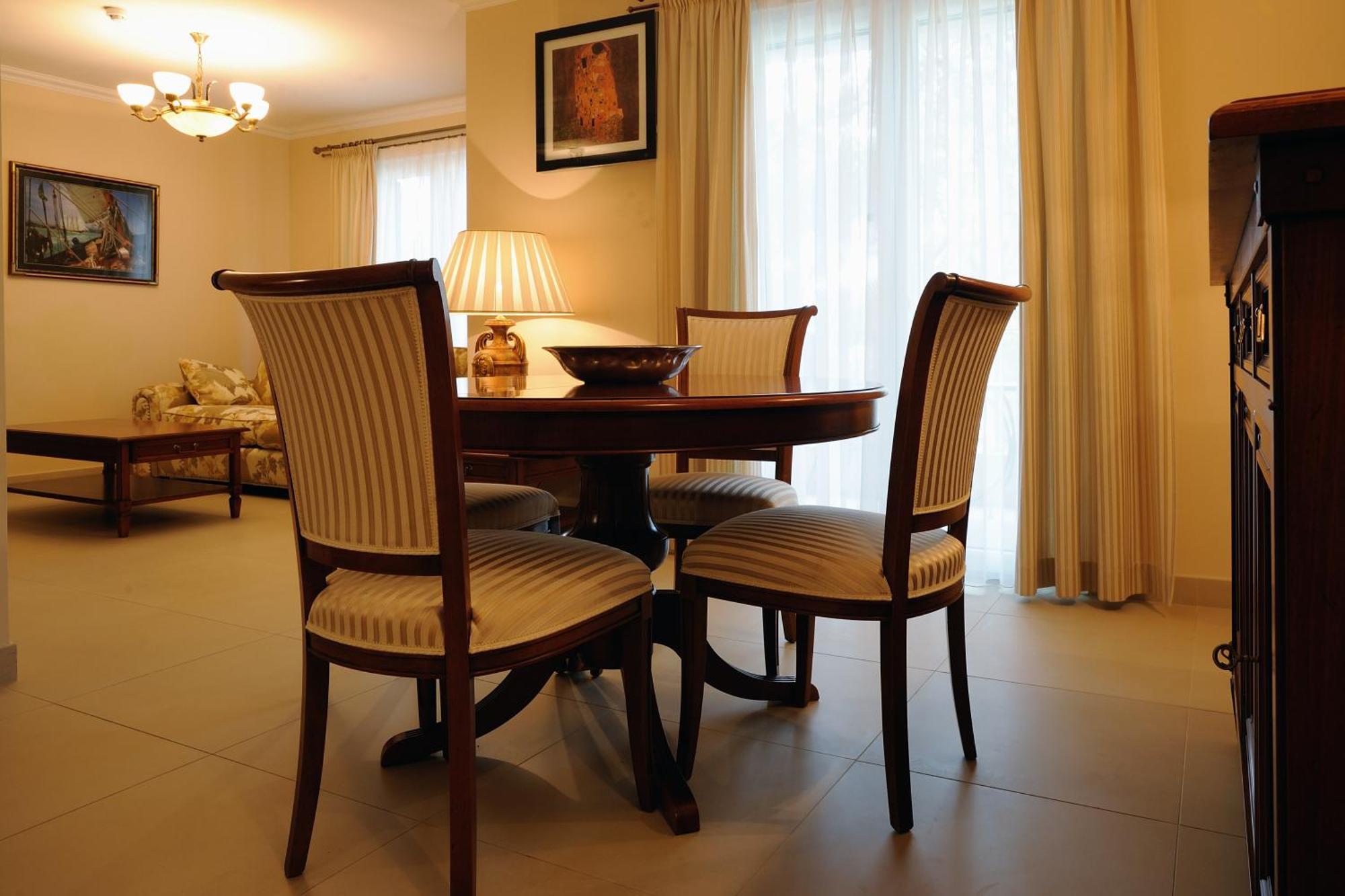 Hotel Solitudo Uble Dış mekan fotoğraf