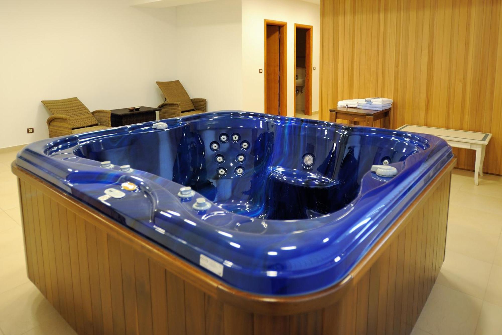 Hotel Solitudo Uble Dış mekan fotoğraf