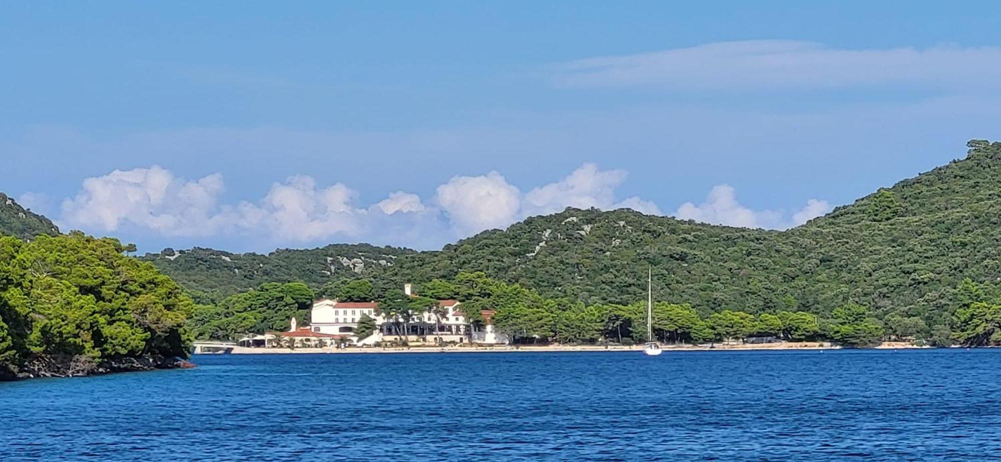 Hotel Solitudo Uble Dış mekan fotoğraf
