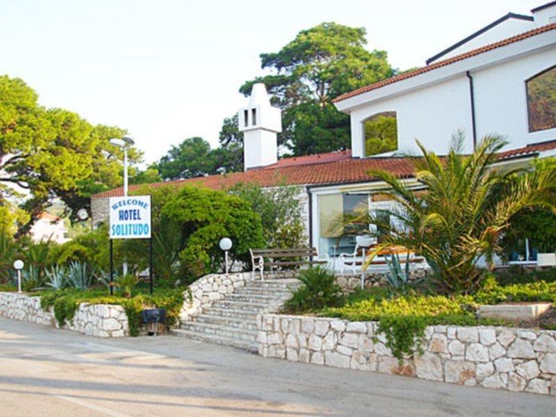 Hotel Solitudo Uble Dış mekan fotoğraf