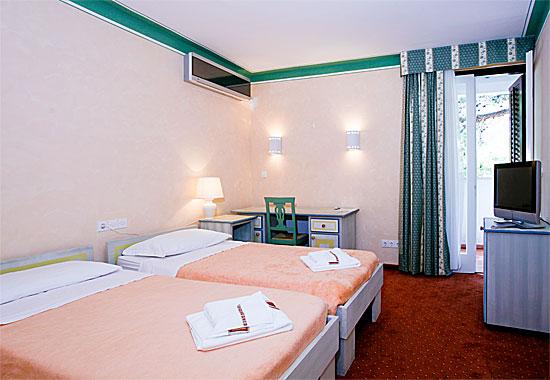 Hotel Solitudo Uble Dış mekan fotoğraf